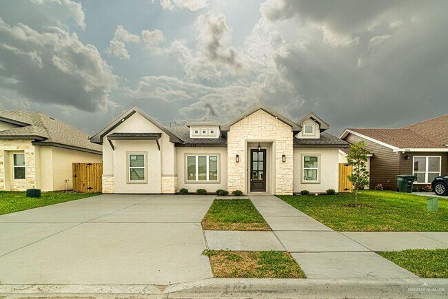 Building Photo - 16 East St