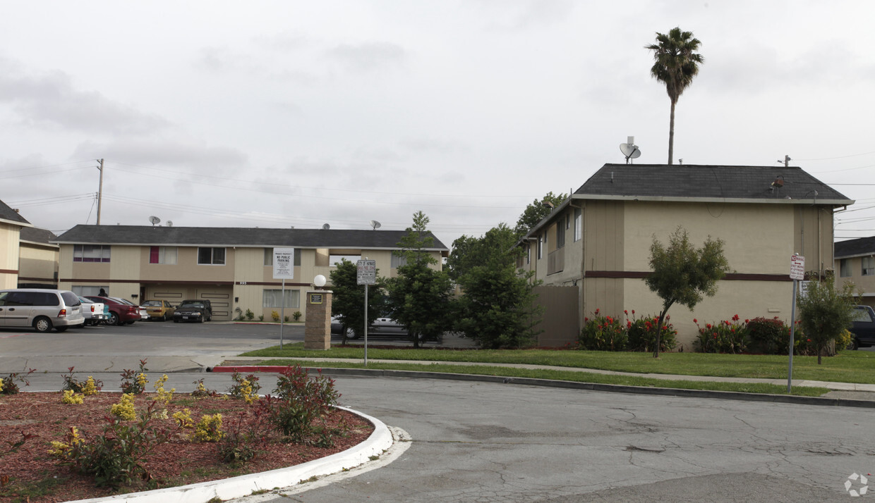 Building Photo - Glad Tidings Park