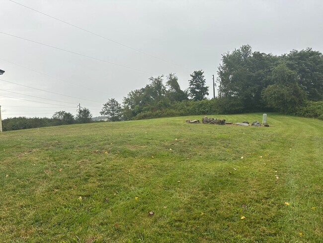 Building Photo - Brick Home Ready for Rent