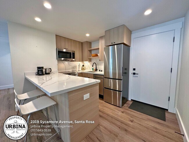 Foto del edificio - Stylish Studio Retreat in Santa Rosa with ...