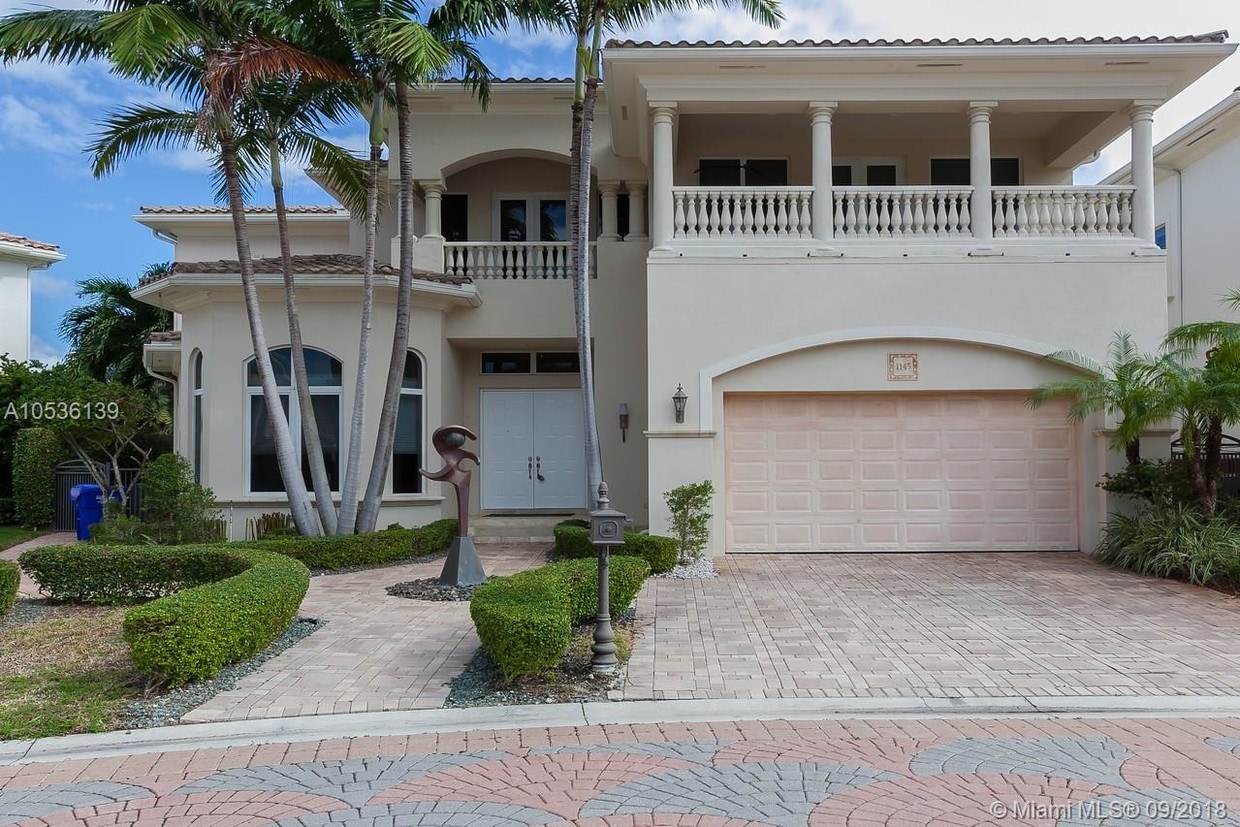 1145 Hatteras Ln, Hollywood, FL 33019 House for Rent in Hollywood, FL