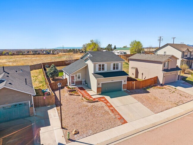 Building Photo - Beautiful Recently Renovated 4 Bed 4 Bath Home In Fountain!!!!