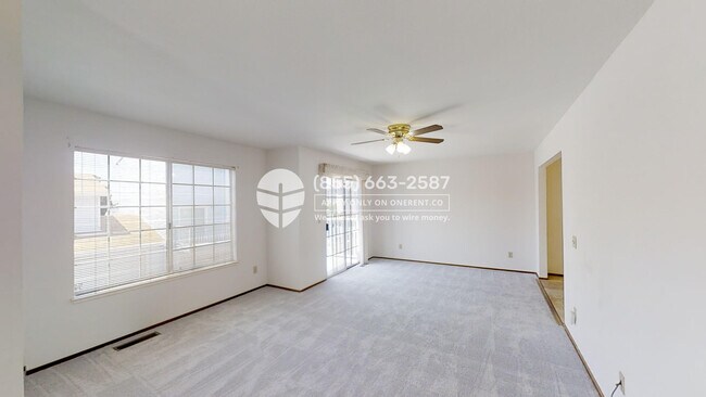 Building Photo - 807 Adams Ct