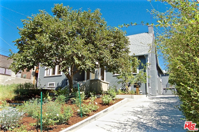 Building Photo - 2136 Lemoyne St