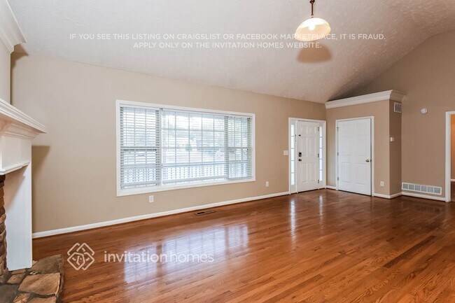 Foto del edificio - 15 Water's Edge Dr SE