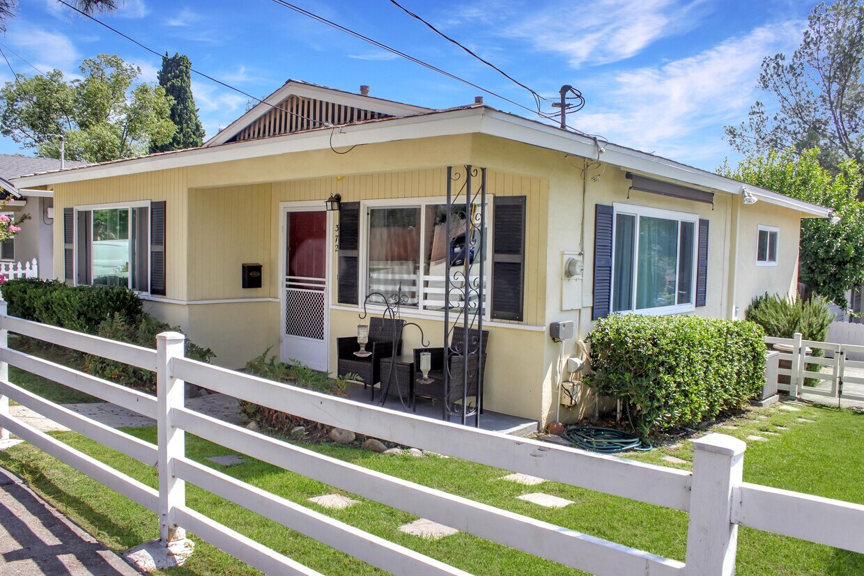 372 W Highland Ave, Sierra Madre, CA 91024 House Rental in Sierra