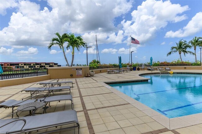 Foto del edificio - 3313 Sunset Key Cir