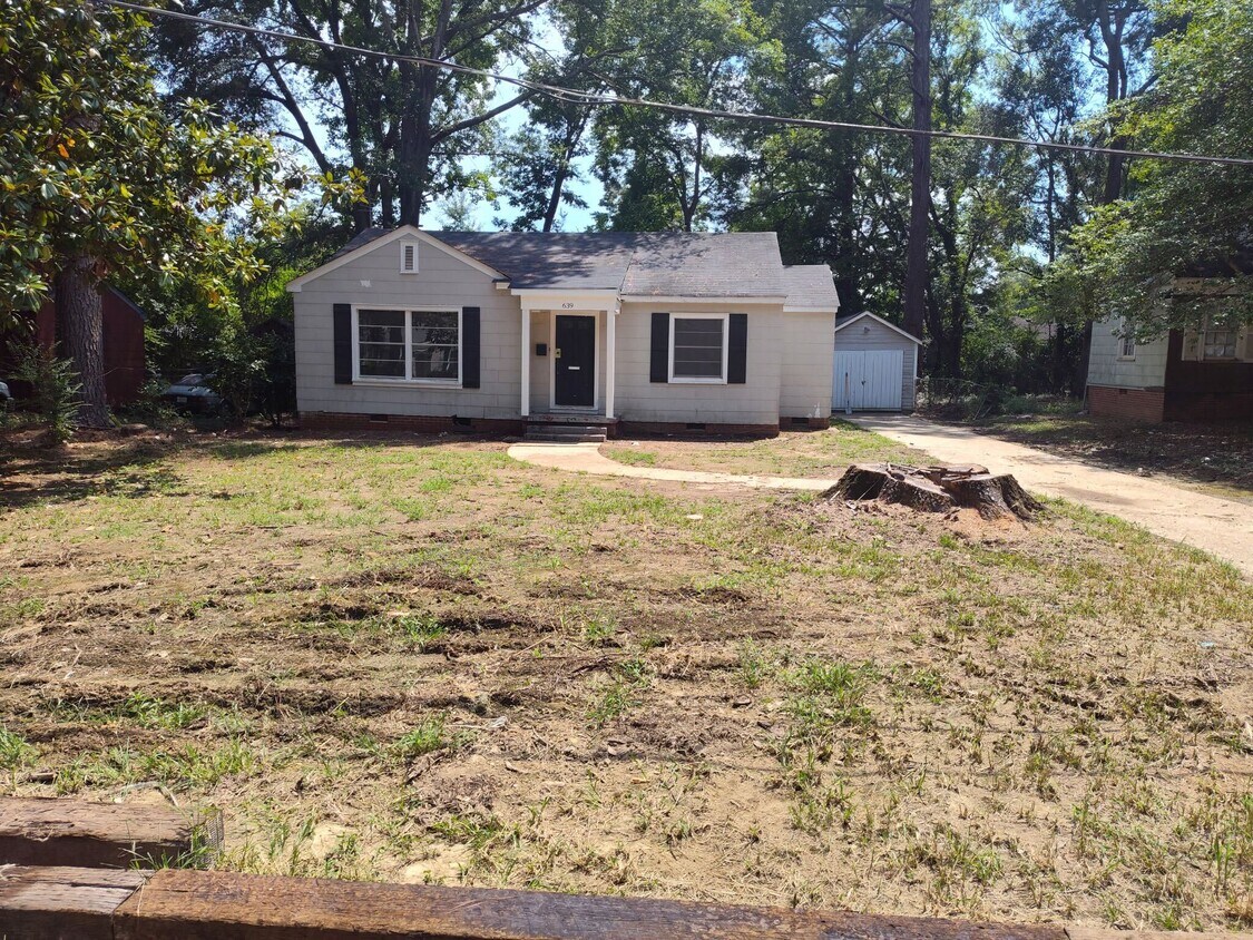 Primary Photo - 639 Belvedere Rd