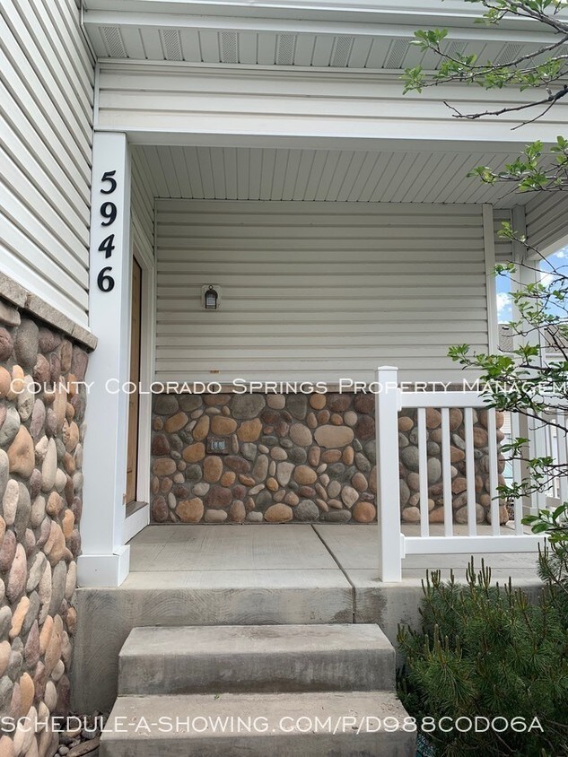 Primary Photo - 5946 Ensemble Heights