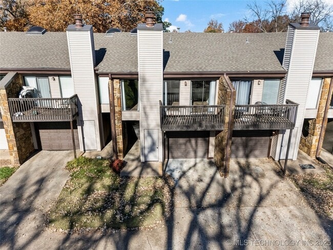 Building Photo - 3712 S Madison Ave