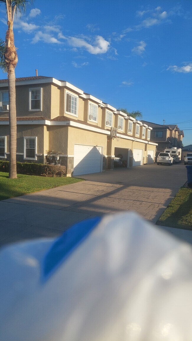 Foto del edificio - 7781 13th St