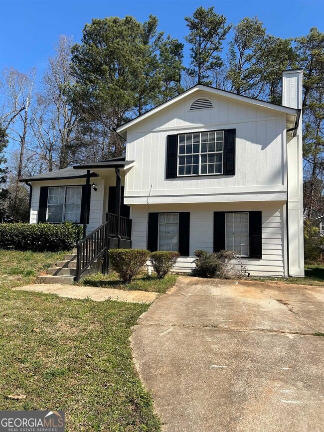 Building Photo - 5588 Fairington Pl