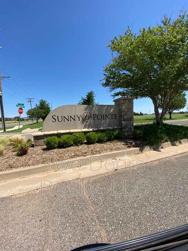 Photo - 7921 Frye Ln House