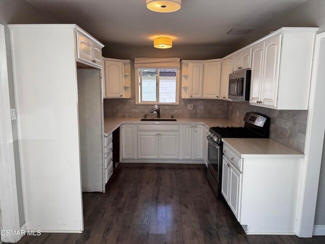 Building Photo - 2108 W 236th St