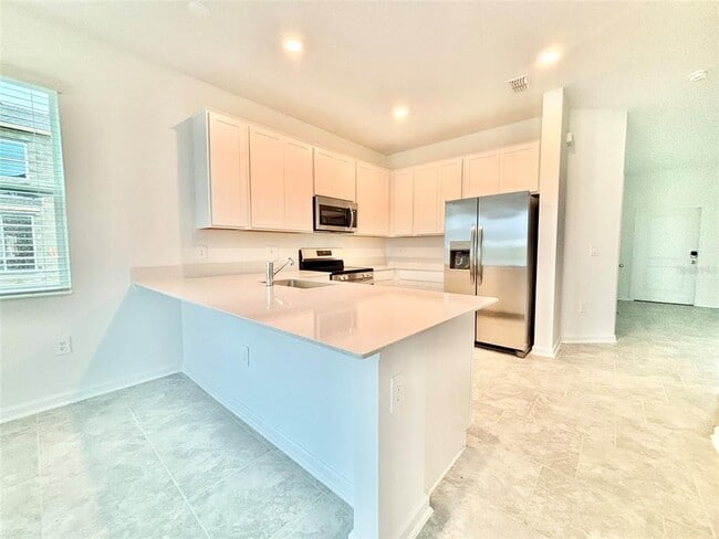 Building Photo - 3121 Laurent Lp