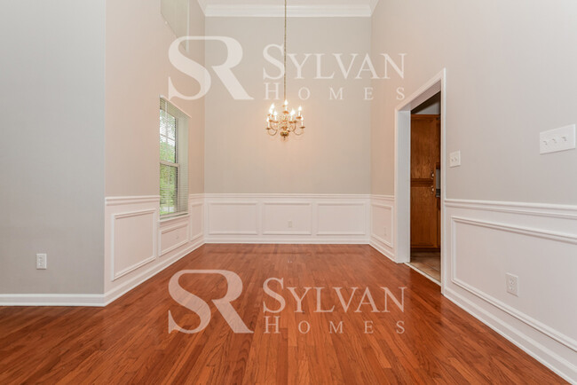 Building Photo - Updated 4 bedroom brick front home!