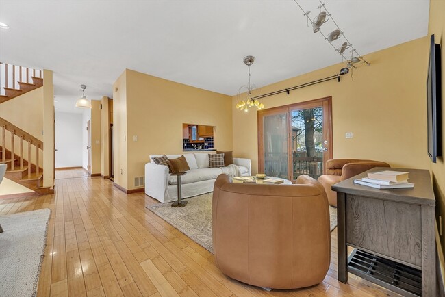 Foto del edificio - 16 Carthay Cir