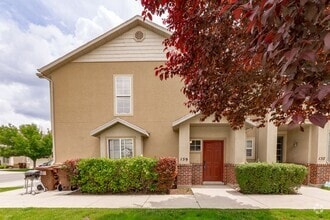 Building Photo - 159 Birmingham Ln