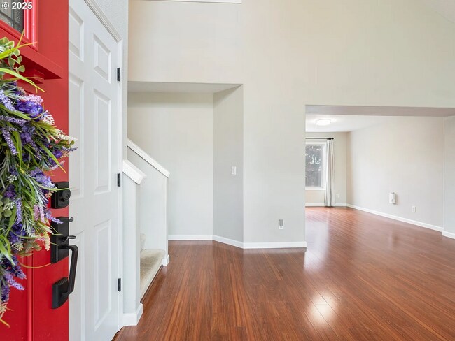 Building Photo - 42019 NW Oak Way