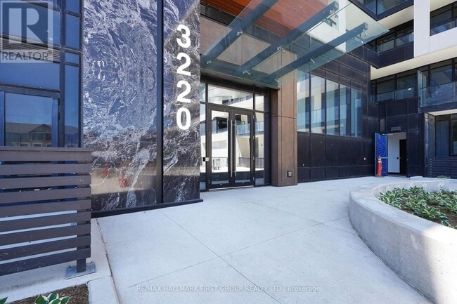 Building Photo - 3220 William Coltson Ave