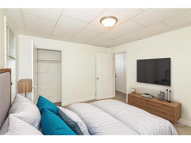Foto del edificio - 613 17th Ave NE