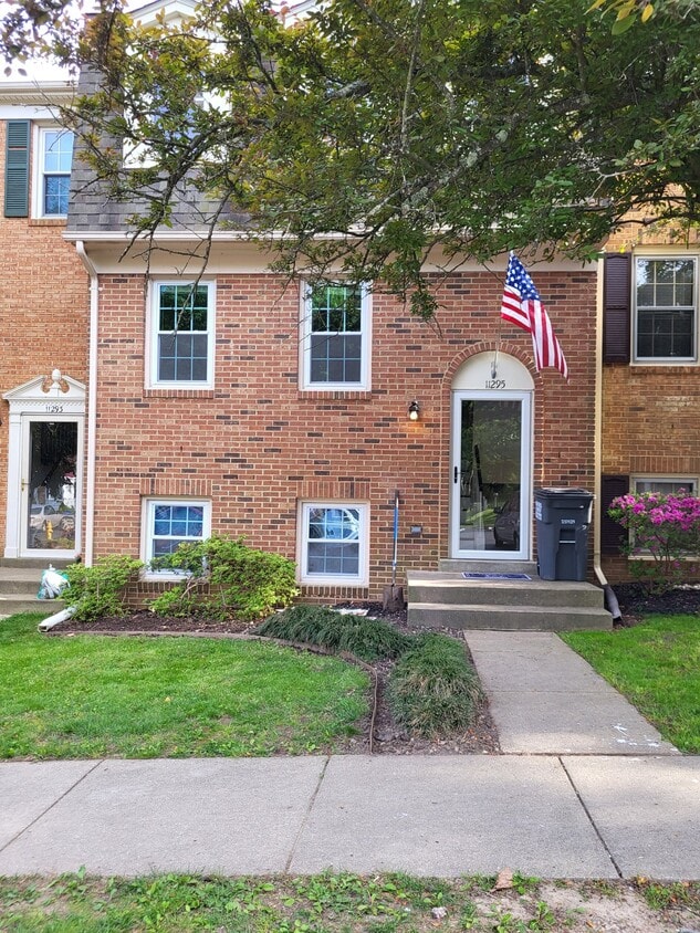 Photo - 11295 Edgemoor Ct (Woodbridge, VA)