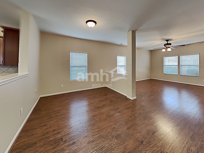 Building Photo - 116 Pickens Ln