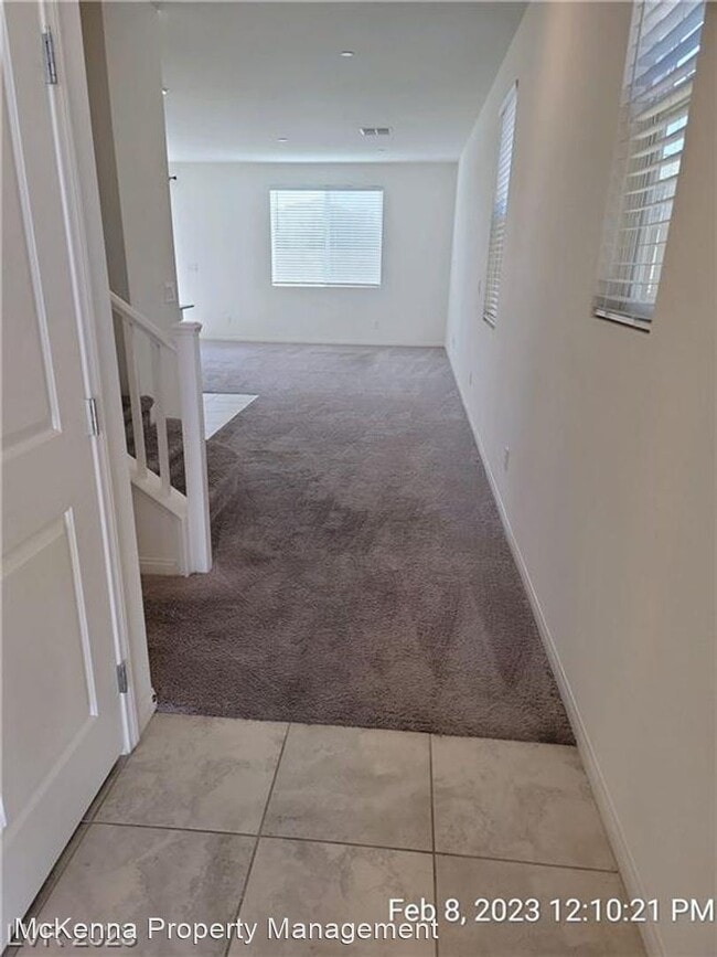 Building Photo - 5 br, 4 bath House - 8447 Vulturo Ave.