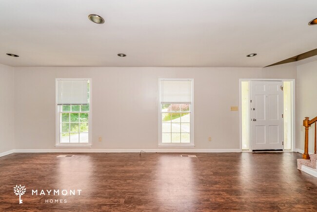 Foto del edificio - 101 Moss Rock Ln