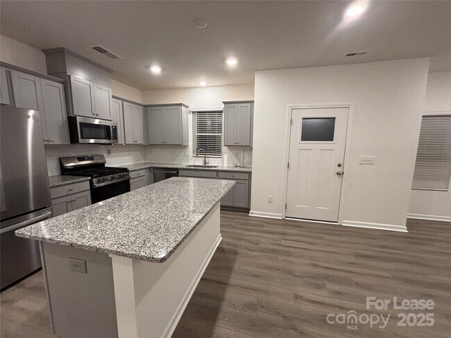 Building Photo - 5034 Falstone Dr