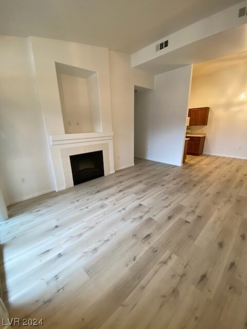 Foto del edificio - 2305 W Horizon Ridge Pkwy