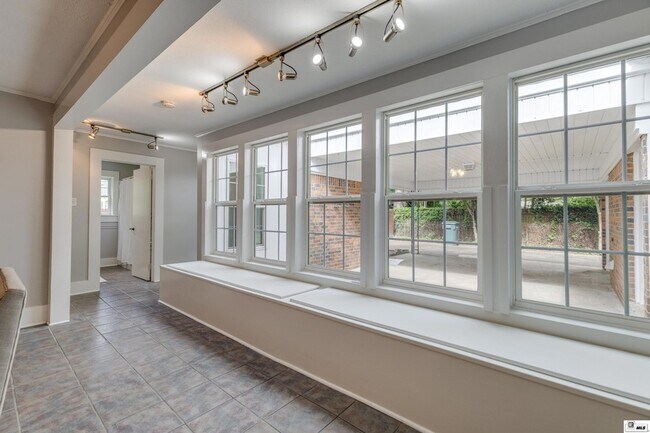 Foto del edificio - 420 Howard St