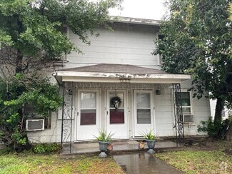 Building Photo - 537 Studewood St