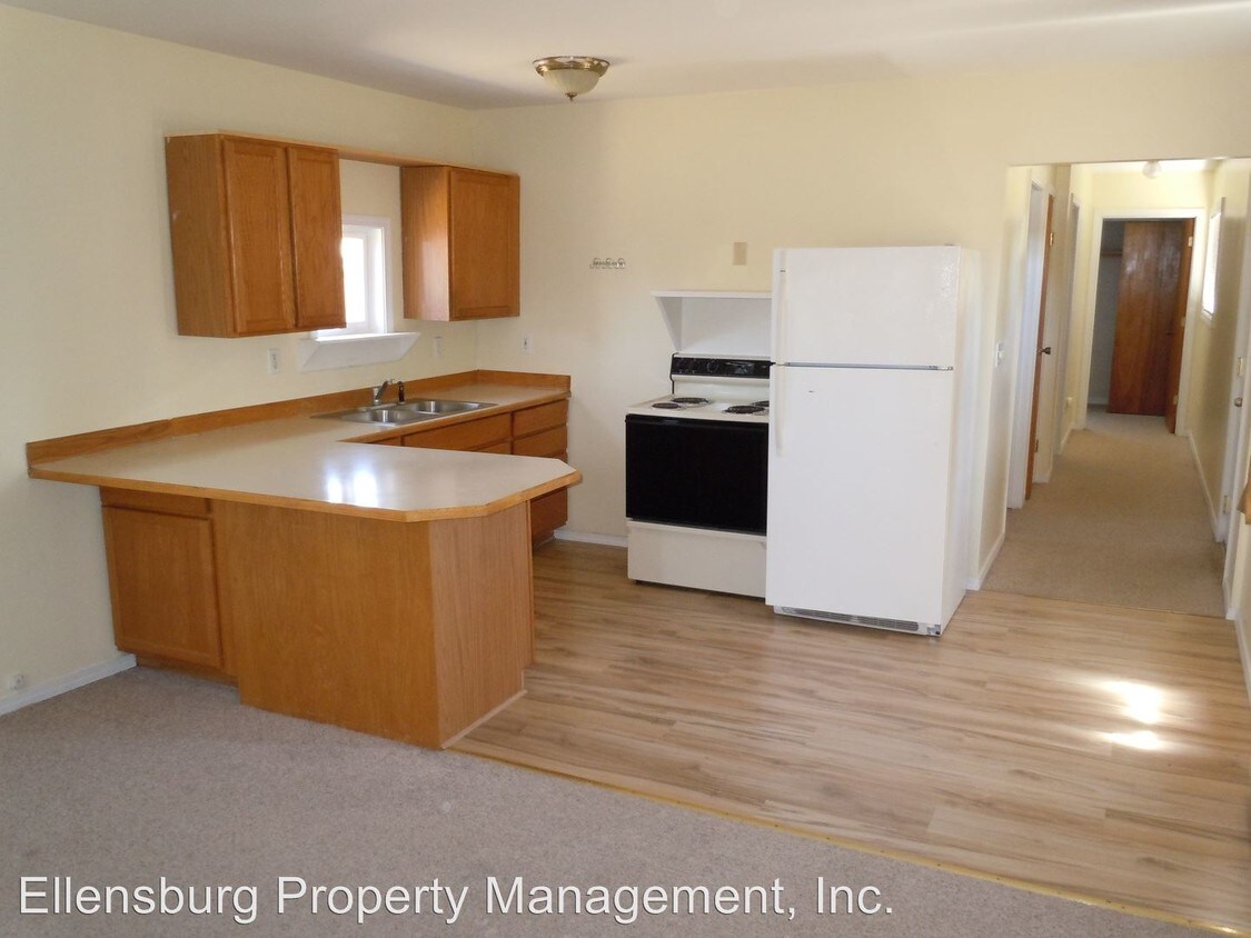 Primary Photo - 2 br, 1 bath House - 309 W 2nd Ave