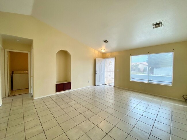 Foto del edificio - Charming single-story home