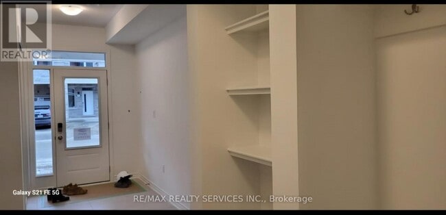 Building Photo - 55 Melmar St