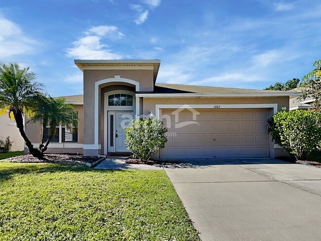 Building Photo - 1002 Cristelle Jean Dr