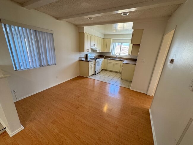 Foto del edificio - 1152 Ruberta Ave