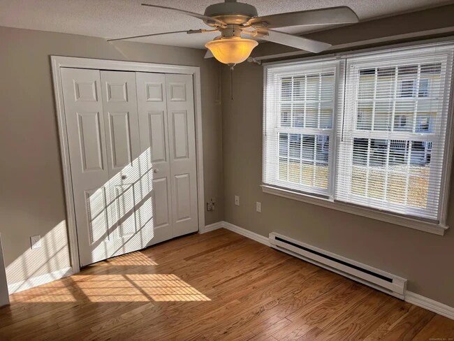 Foto del edificio - 7 Countryside Ln