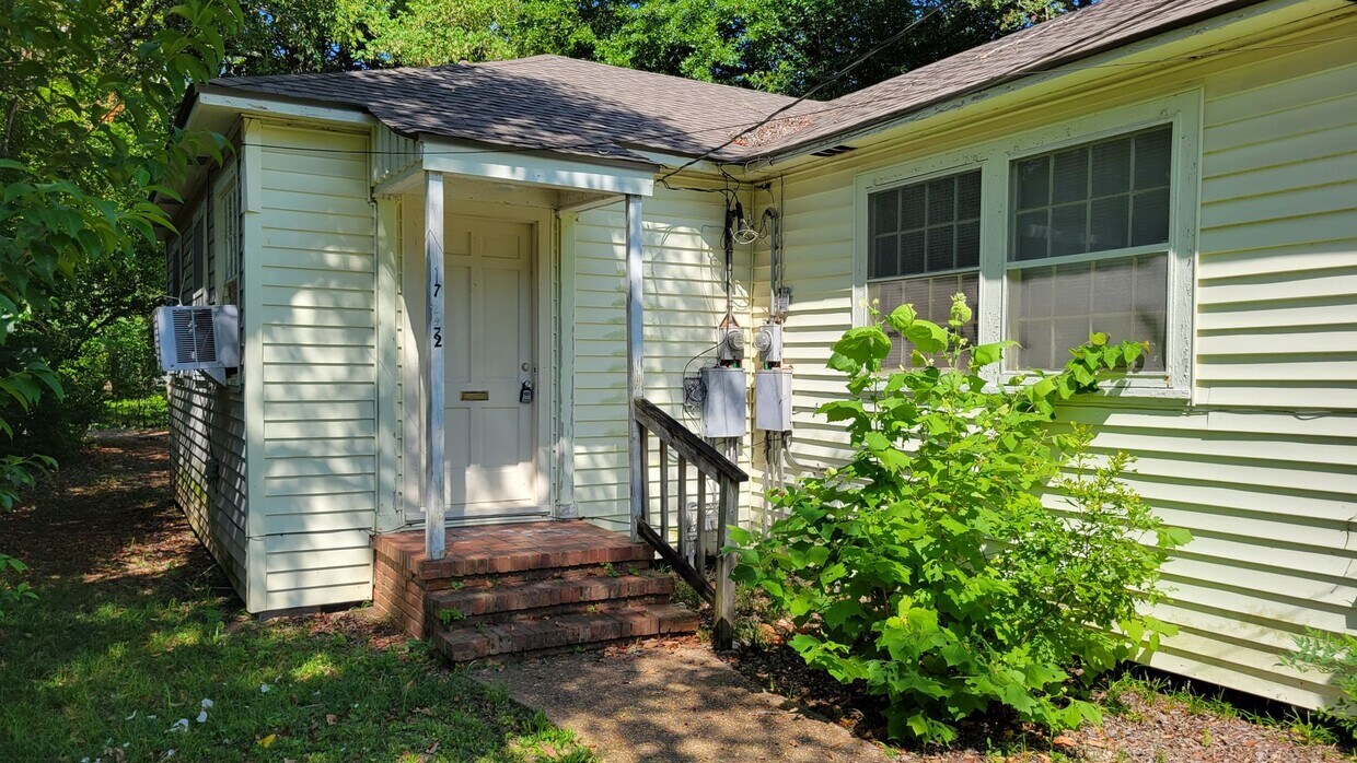 1722 Dartmouth St, Alexandria, LA 71301 Condo for Rent in Alexandria
