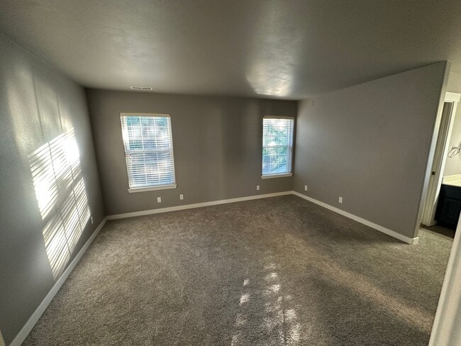 Building Photo - 3442 Deer Pointe Ct