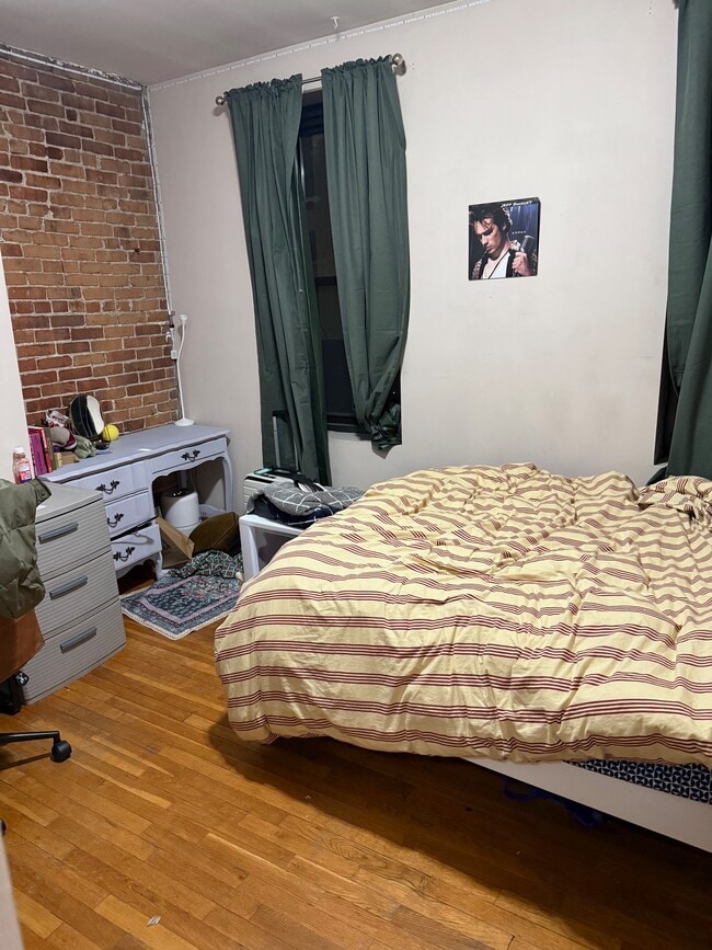 Building Photo - 413 Massachusetts Ave