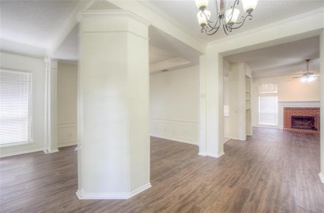 Building Photo - 7201 Bouquet Dr