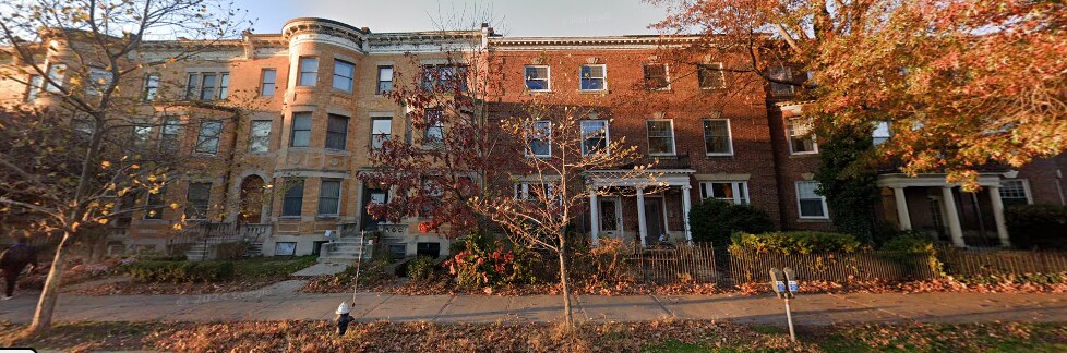 Primary Photo - 1728 Beacon St