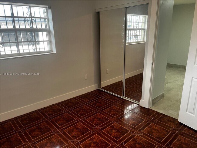 Foto del edificio - 2968 NW 59th St