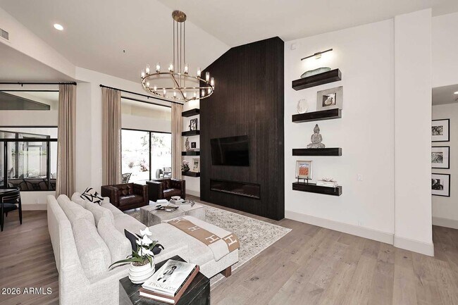 Foto del edificio - 8334 E Jenan Dr