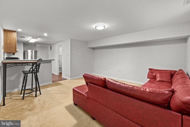 Foto del edificio - 3612 Rock Creek Church Rd NW