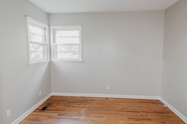 Foto del edificio - 4607 Beverly Kay Dr