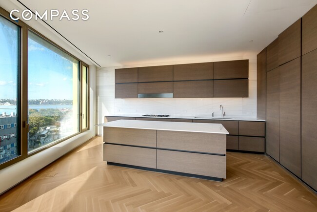 Foto del edificio - 551 W 21st St