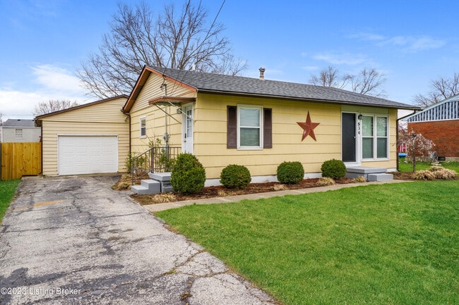 Building Photo - 634 Overdale Dr